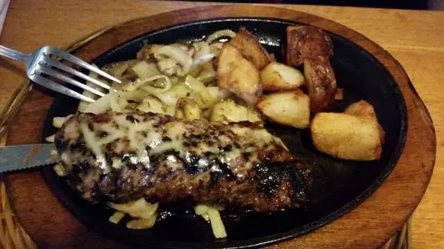 Applebee’s Grill + Bar