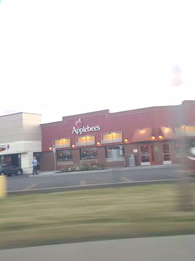 Applebee’s Grill + Bar