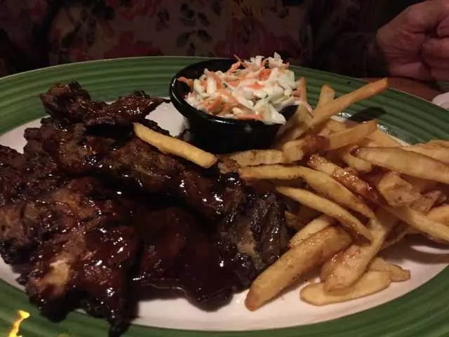 Applebee’s Grill + Bar